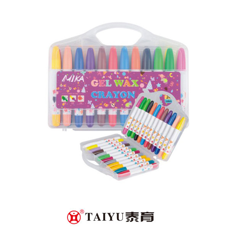 A diákok a 24-es Crayon Colors-t használják a Pp Box-ban Sima festés Crayon-XC 02